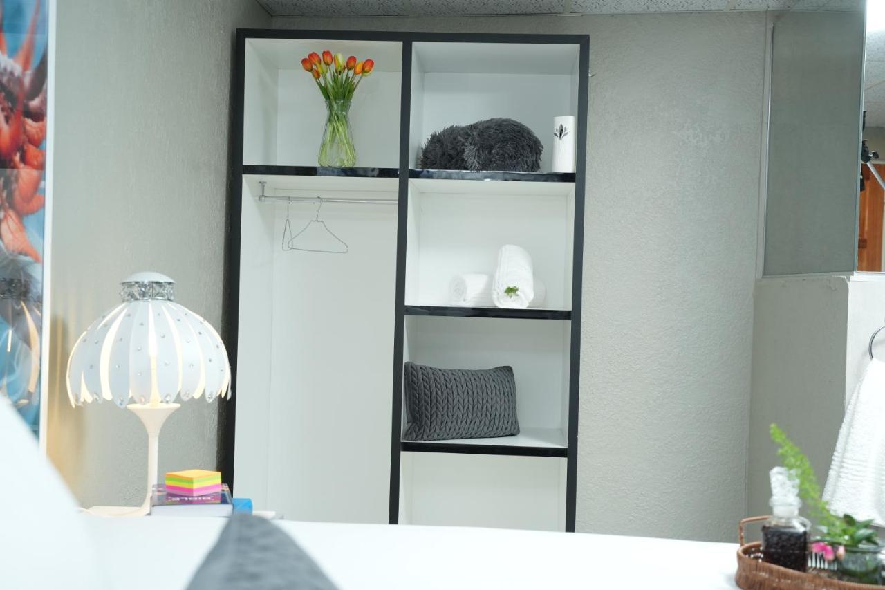 קמפטון פארק Jose Guesthouse מראה חיצוני תמונה